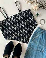 ZigZag Knotted Top