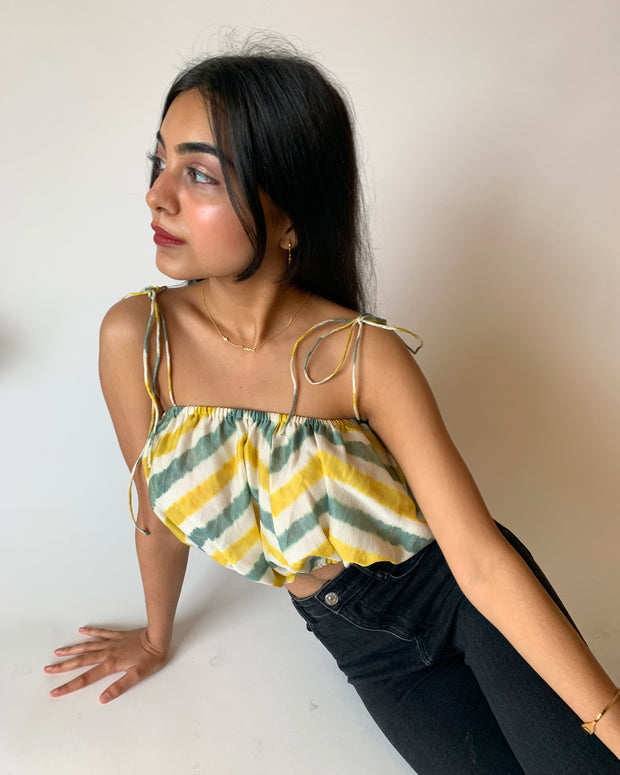 Puff Up Crop Blouse