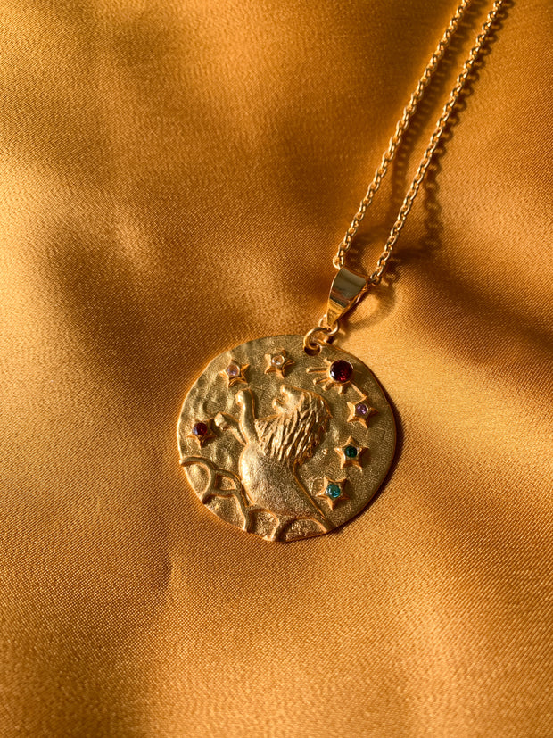 Zodiac Sign Pendant Necklace - Leo